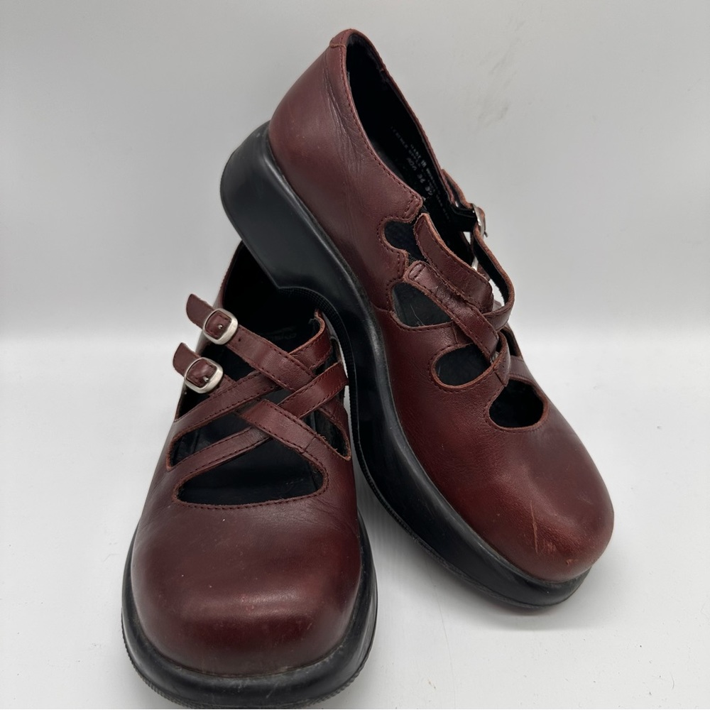 Dansko Myla Mary Janes Burgundy size 39